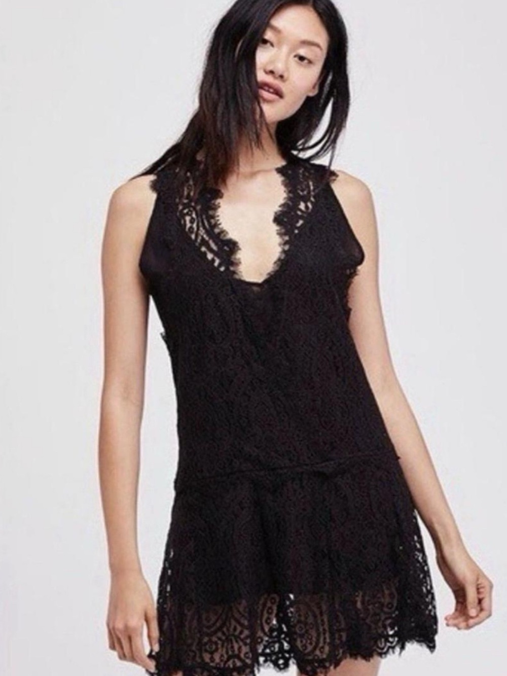 FREE PEOPLE $108 Heart Lace Mini Dress in Black Size S